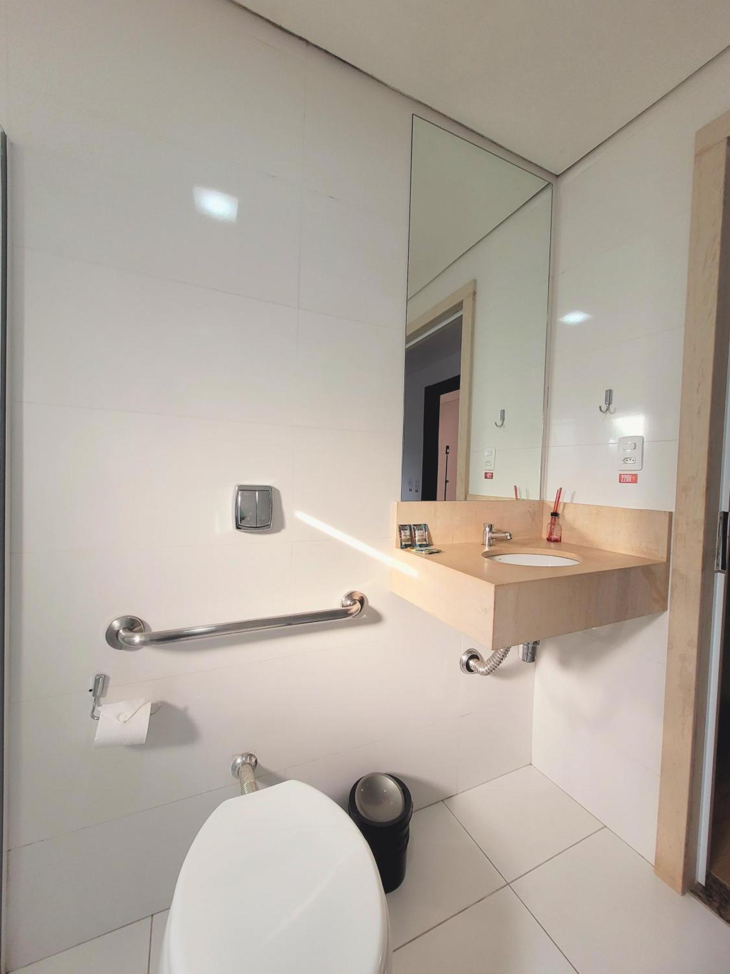 55 Smart Hotel Жоинвили Экстерьер фото